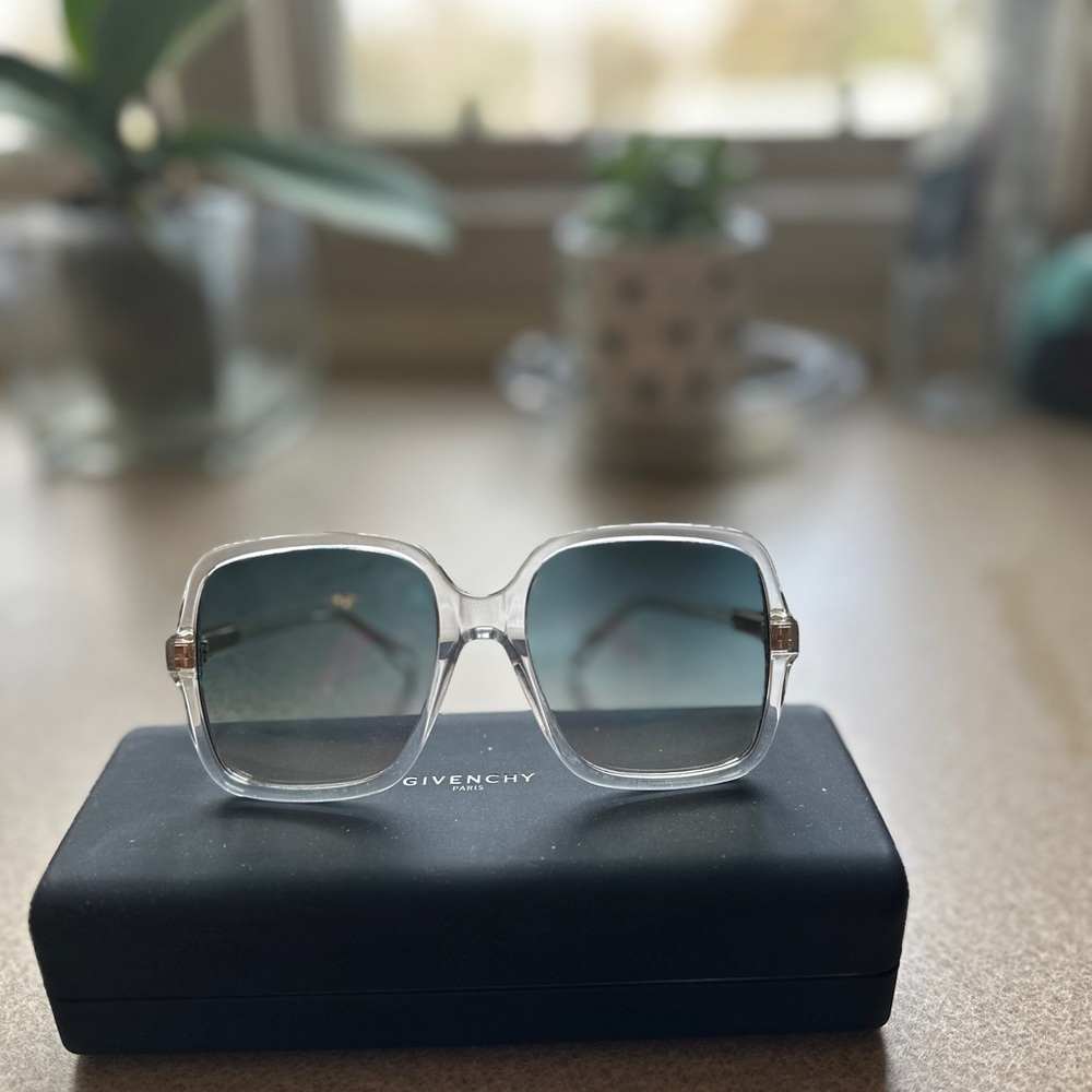 Givenchy Transparent/Blue Gradient GV 7123/G/S Square Sunglasses